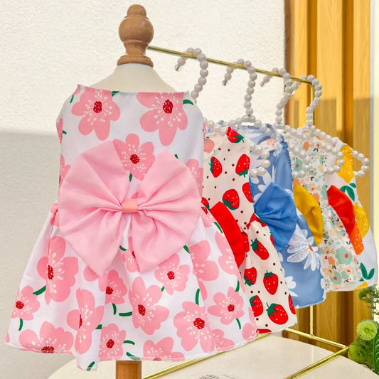 🎀 Vestido de princesa para perros y gatos – con lazo y encaje